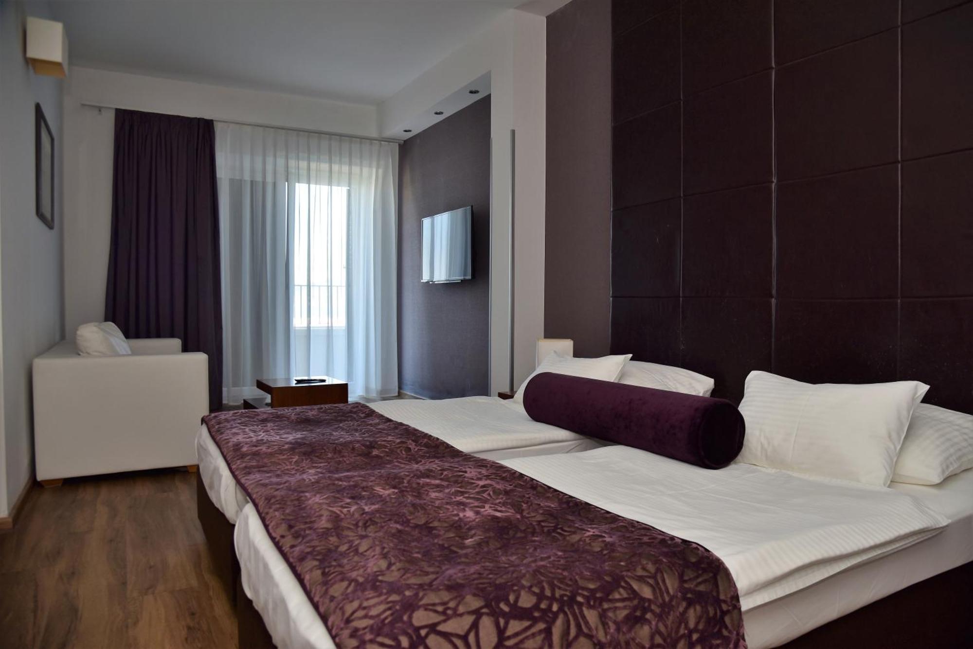 Hotel Lipa Postira Dış mekan fotoğraf