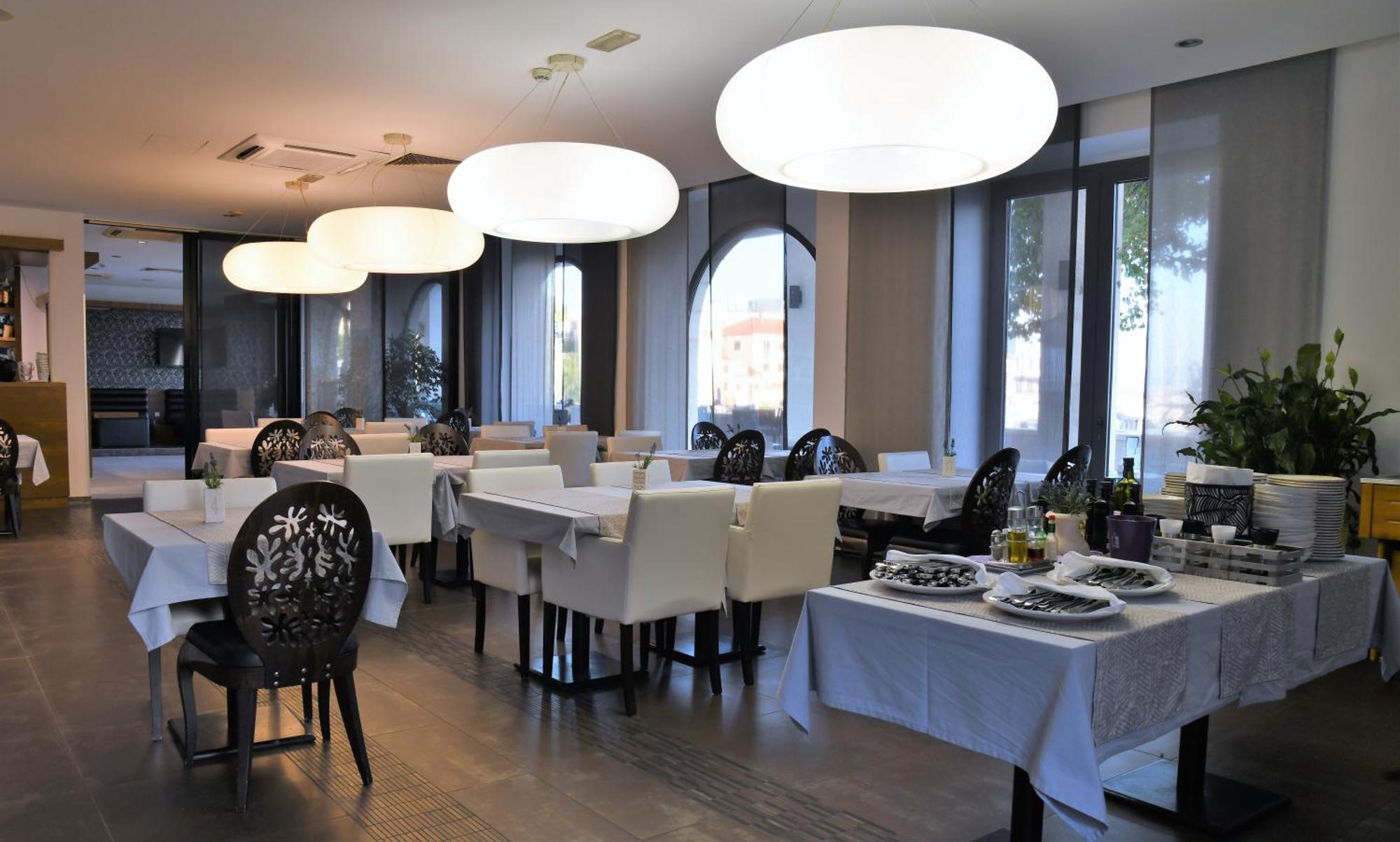 Hotel Lipa Postira Dış mekan fotoğraf